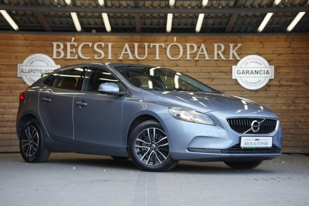 Volvo V40 1.5 [T3] Momentum Geartronic 360 PONT...